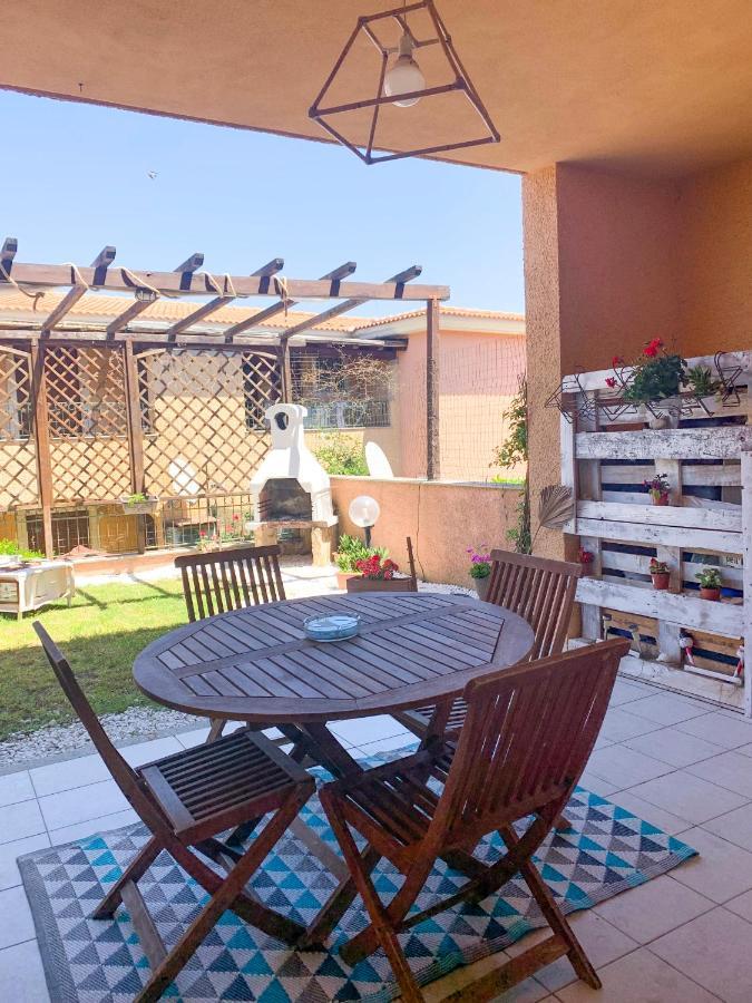 Apartament Casa Quasimodo, Con Patio E Giardino Privato Olbia Zewnętrze zdjęcie