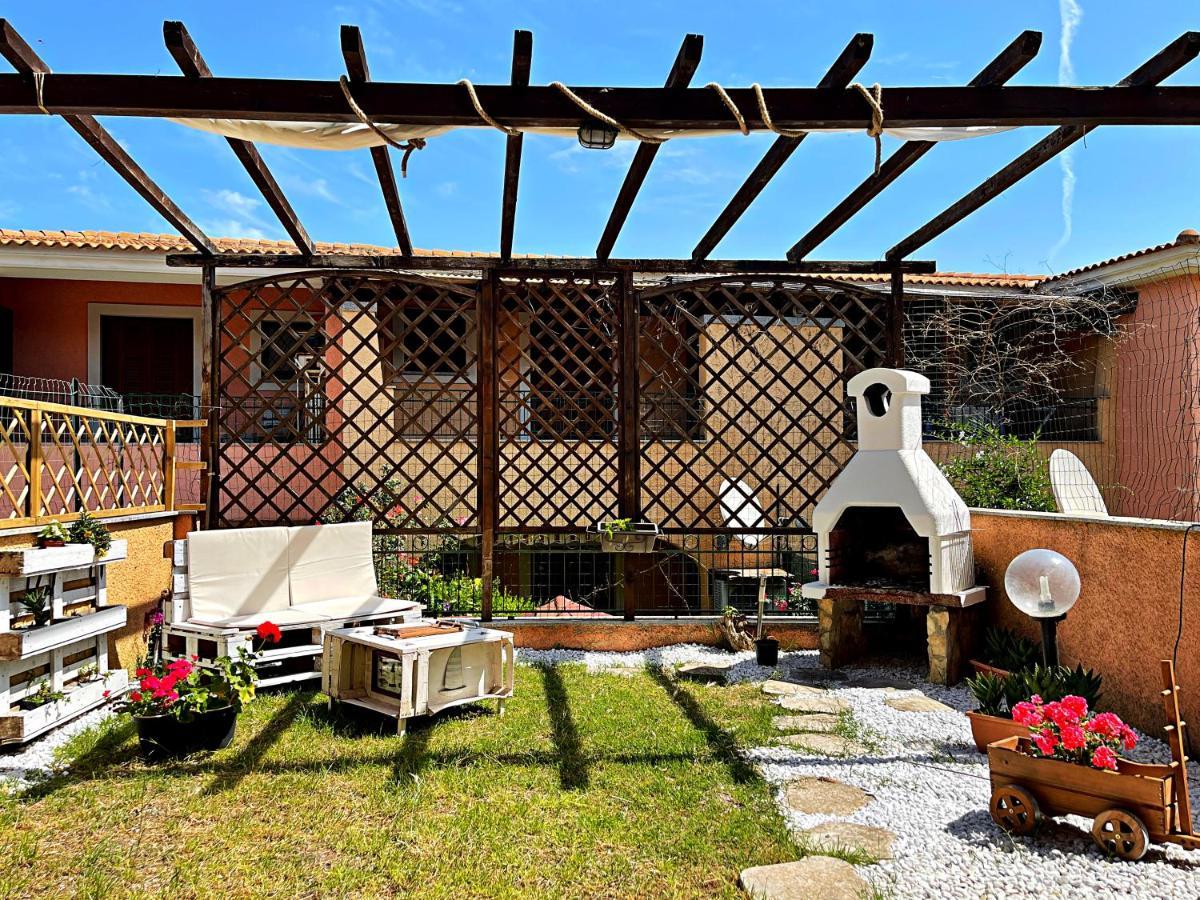 Apartament Casa Quasimodo, Con Patio E Giardino Privato Olbia Zewnętrze zdjęcie