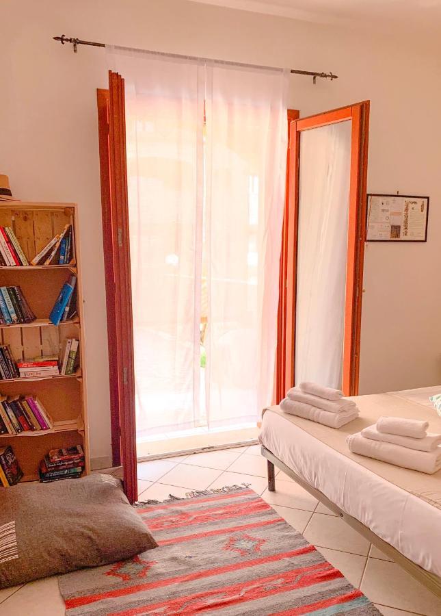 Apartament Casa Quasimodo, Con Patio E Giardino Privato Olbia Zewnętrze zdjęcie